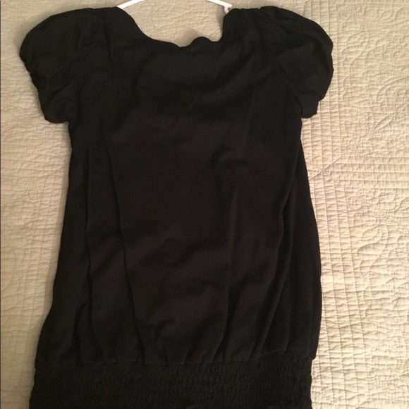 Blouse - Picture 2 of 3